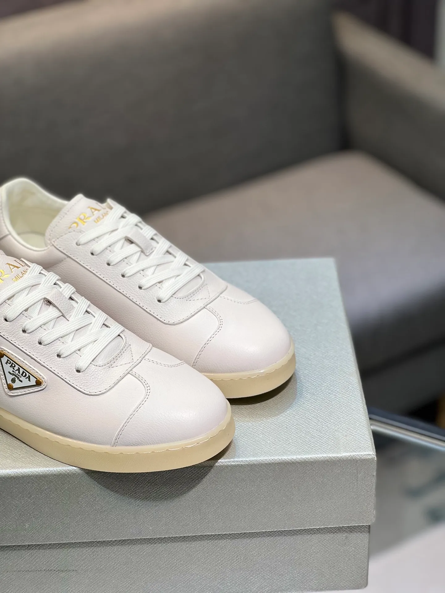Men's shoes 💰540 [PRADA] Men's shoes are popular in the counter, official website synchronization, 1 high-quality shipment ✔️ Original frosted cowhide + cowhide lining, 1🆚1 replica, original sole, 38-45 (45 customized, non-refundable)